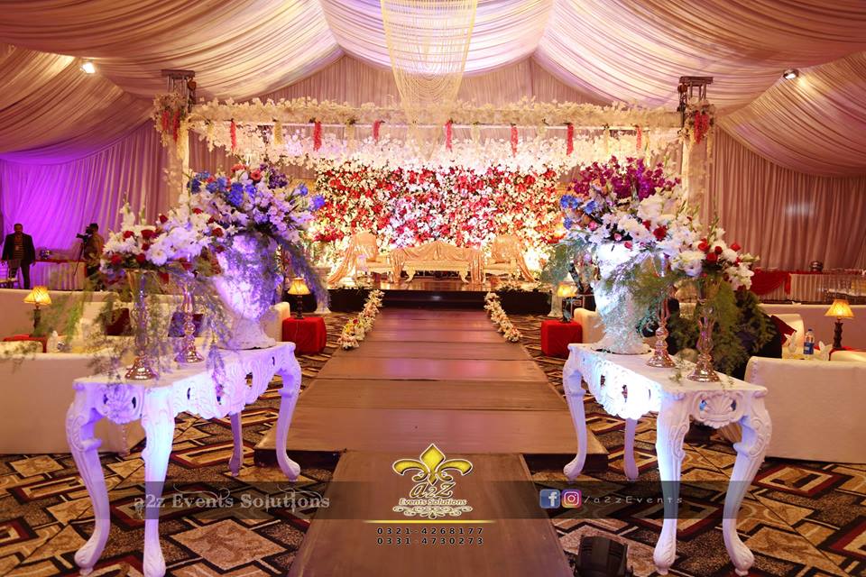 expert decorators, wedding decor, barat decor, walkway decor, console table decor, grand stage