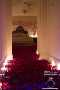fresh and imported flowers decor, wedding room decorators in lahore