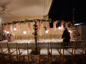 fine dining, thematic decor