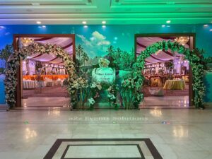 floral arch, decor experts
