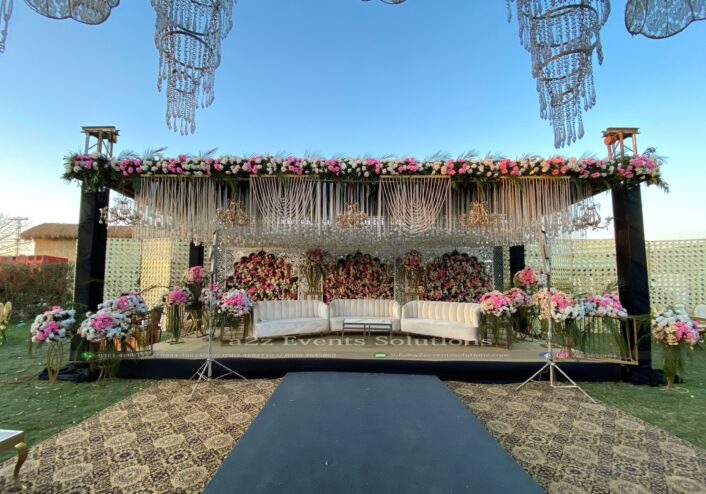 stages designers, floral backdrop
