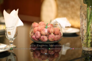 decor experts, food suppliers