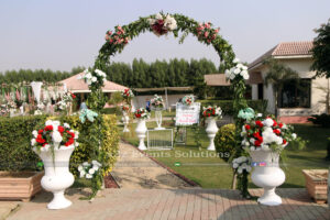 fresh flowers decor, wedding entrance