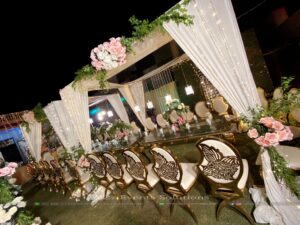 head table decor, best caterers