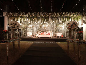stages designers, walkway decorations